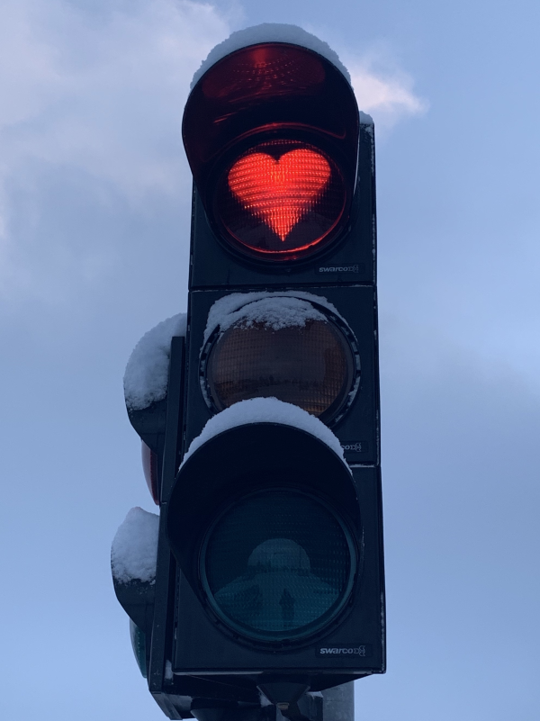 akureyri_heart_light