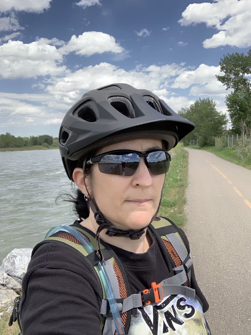bow_river_pathway_me