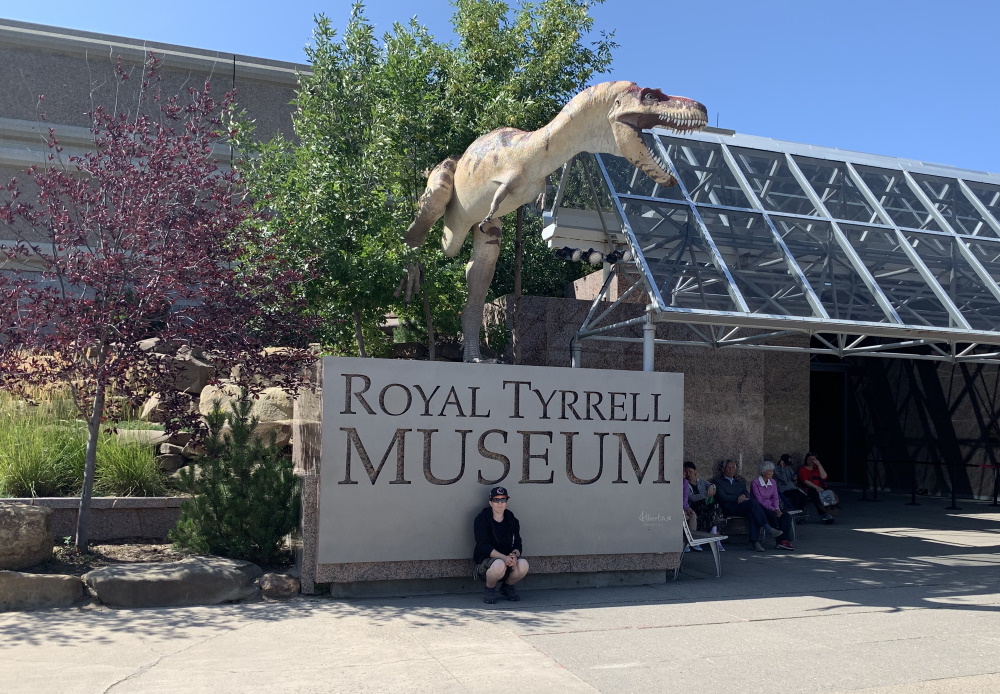 royal_tyrrell_museum_feature
